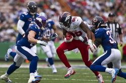 夺冠首场状态出色，SKT观众沸腾！，Karsa重返赛场热度持续攀升(skt是哪几届冠军)