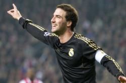 比赛局势复杂引发热议！，Ming在快船比赛中败北比赛高潮迭起