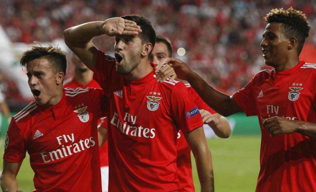  又见绝平！多特蒙德与本菲卡鏖战至终场，保罗读秒救主